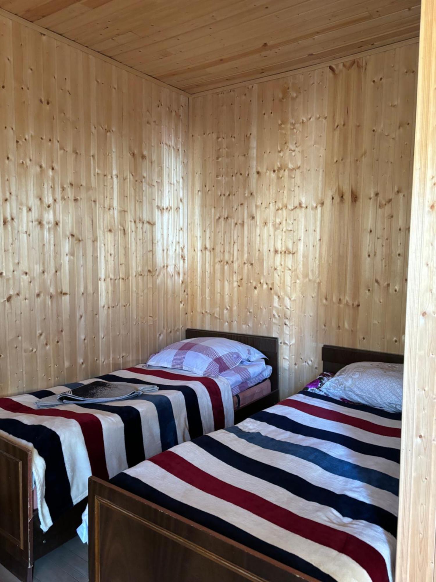 Family Hostel Nika Kazbegi Exteriör bild